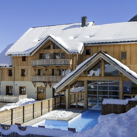 Goelia Les Chalets De Belledonne Saint-Colomban-des-Villards Bagian luar foto