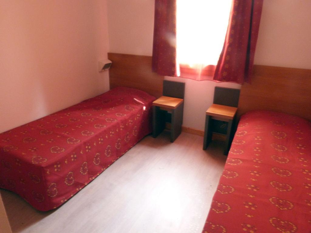 Goelia Les Chalets De Belledonne Saint-Colomban-des-Villards Ruang foto