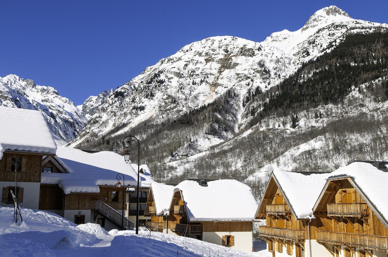 Goelia Les Chalets De Belledonne Saint-Colomban-des-Villards Bagian luar foto