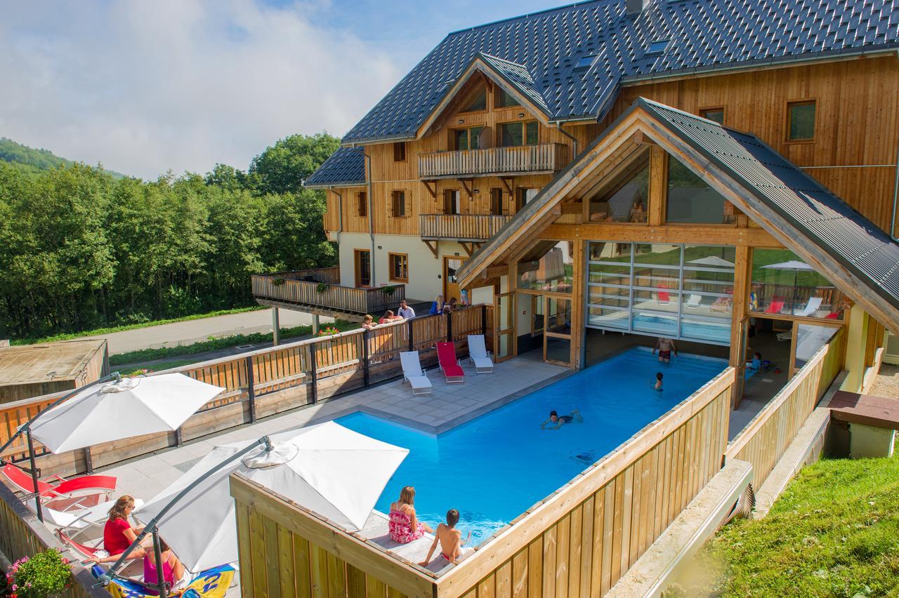 Goelia Les Chalets De Belledonne Saint-Colomban-des-Villards Bagian luar foto