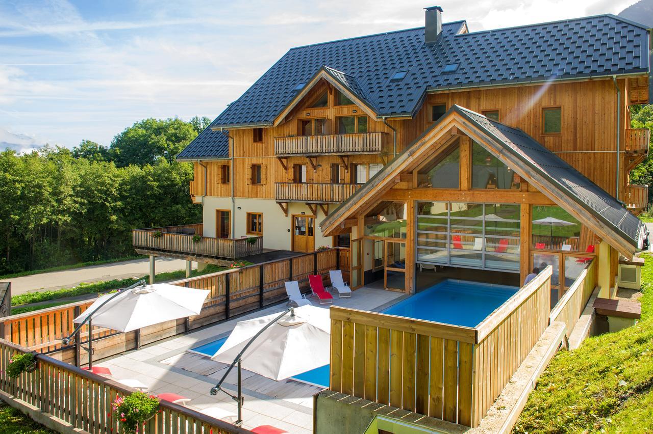 Goelia Les Chalets De Belledonne Saint-Colomban-des-Villards Bagian luar foto