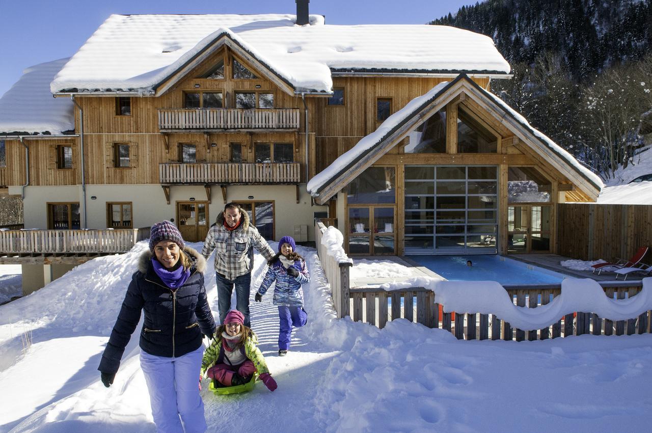 Goelia Les Chalets De Belledonne Saint-Colomban-des-Villards Bagian luar foto